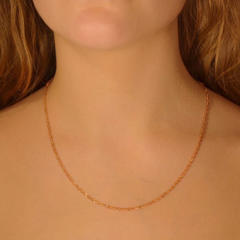 585 Raudono Aukso Grandinėlė - Singapore