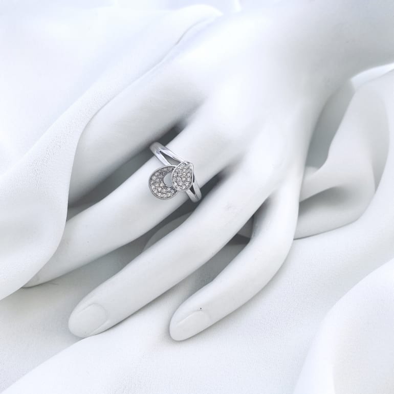 Sidabrinis žiedas su cirkoniu