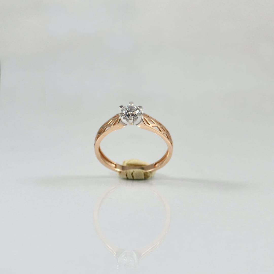 Rose and white gold ring with cubic zirconia