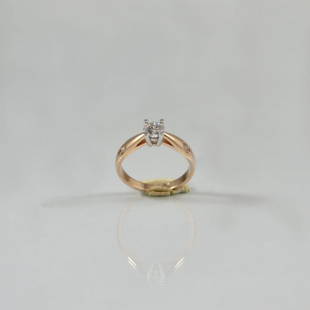 Auksinis sužadėtuvių žiedas su cirkoniu