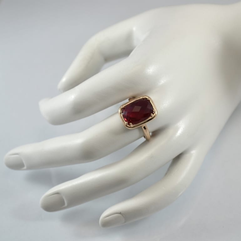Rose gold ring with ruby