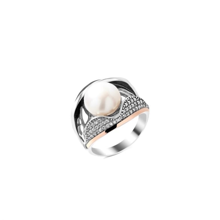 Sterling silver ring with 9ct gold plate and cultivated pearl