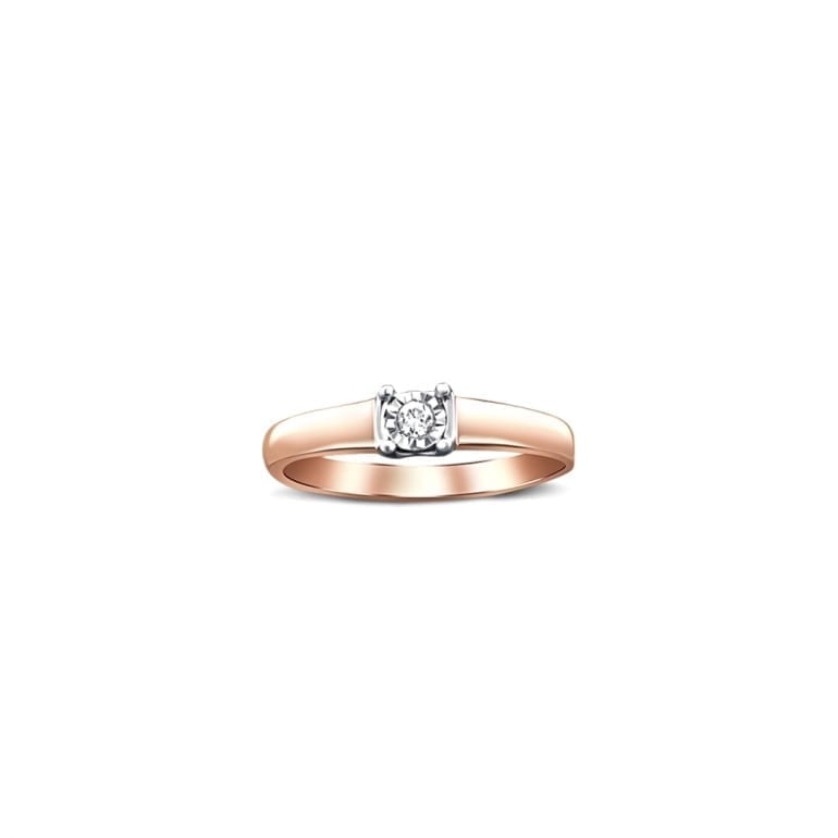 Rose gold ring with diamond