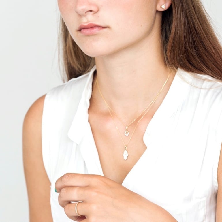 Yellow gold pendants ring earrings