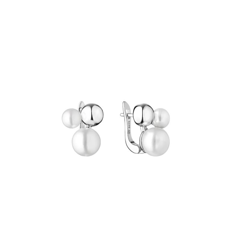 Sterling silver earrings with cultivated pearls