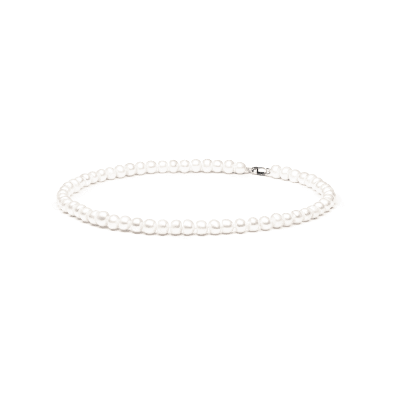 sterling silver necklace with white pearls
