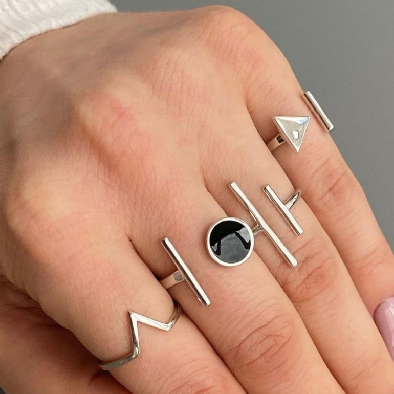 Minimalistinis sidabrinis žiedas