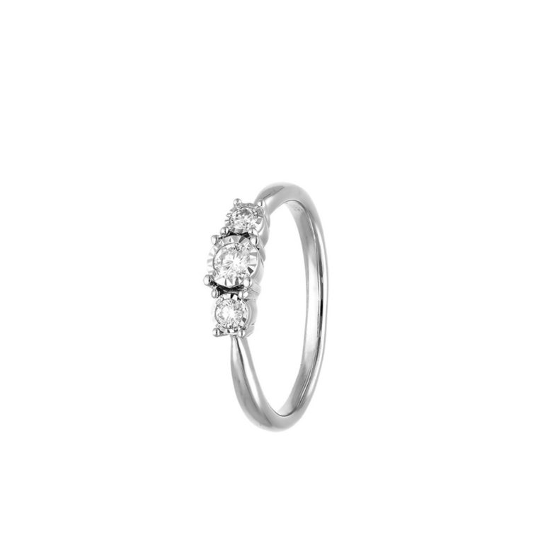 14ct White Gold Ring With Diamonds