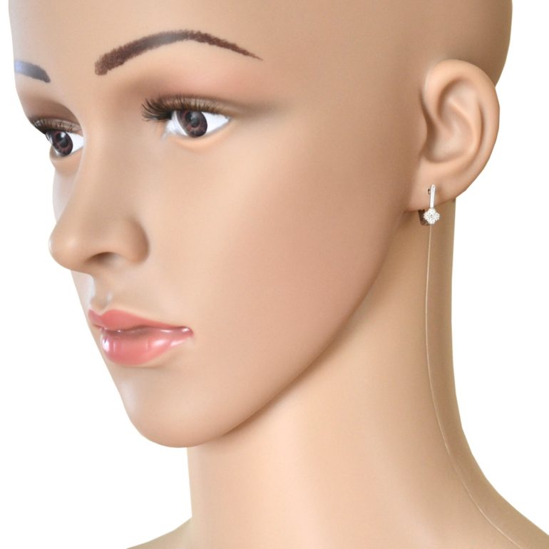 14ct white gold earrings with diamond