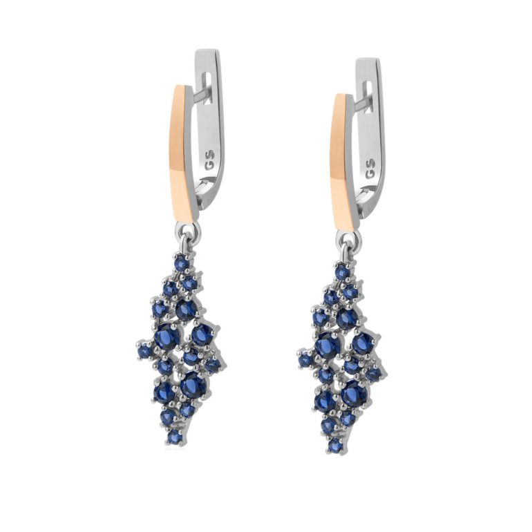 Elegantiški kabantys sidabriniai auskarai su auksinėmis plokštelėmis ir mėlynu cirkoniu