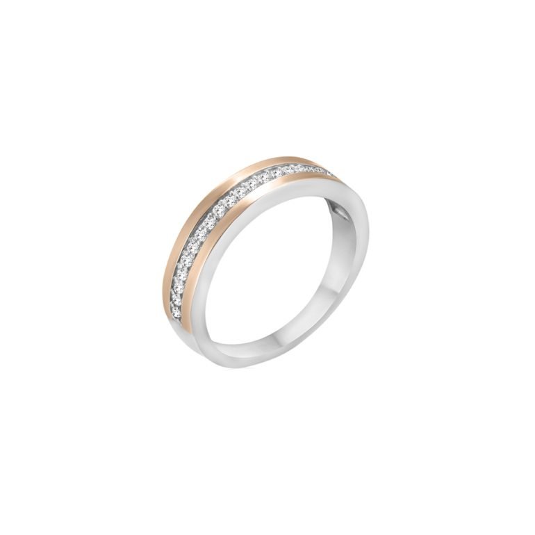 gold plated sterling silver ring with fianits