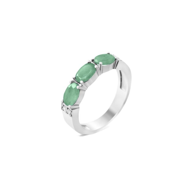 sidabrinis žiedas su smaragdais
