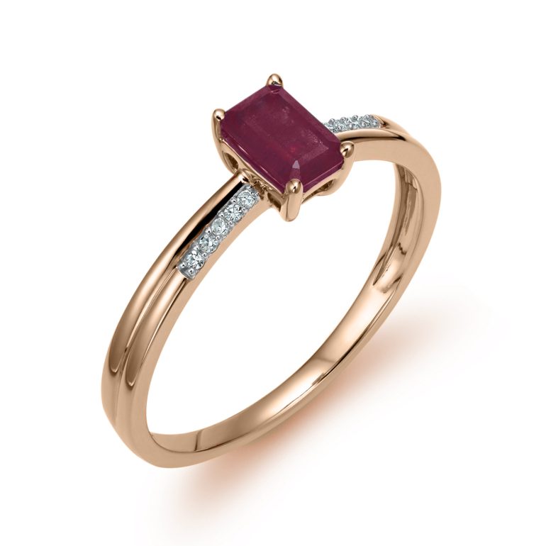 rose gold ring with ruby and diamonds