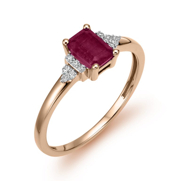 Auksinis žiedas su rubinu ir deimantais