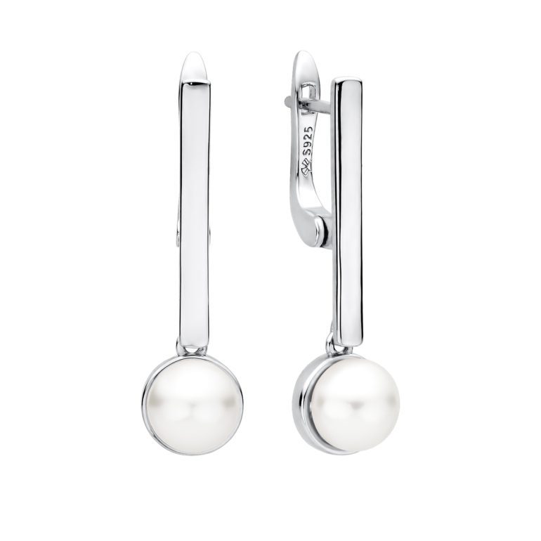 sterling silver earrings with cultivated pearls