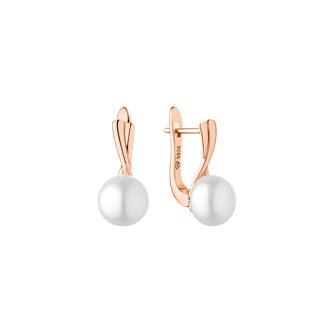 Elegantiški sidabriniai auskarai su baltais kultivuotais perlais. Angliškas užsegimas.