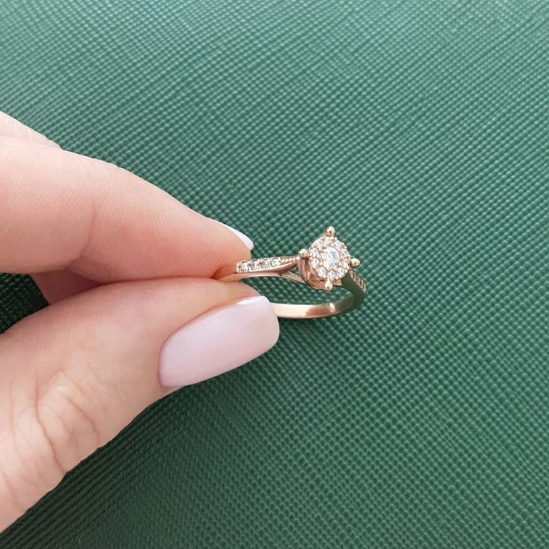 Rose Gold Ring With Cubic Zirconia