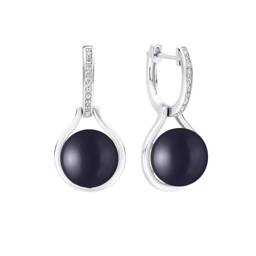 sidabriniai kabantys auskarai su juodais perlais ir cirkoniais