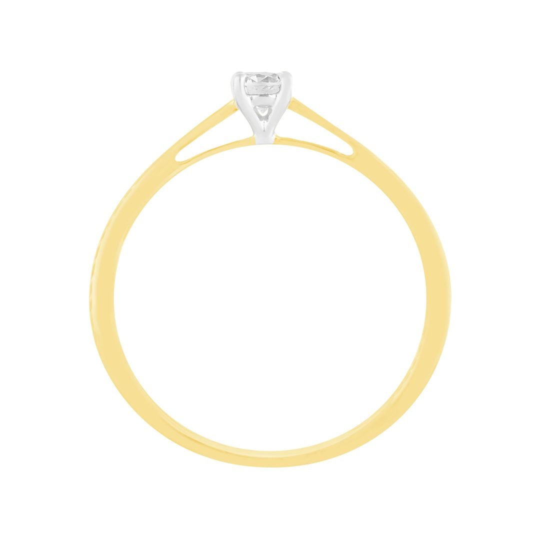 yellow gold ring with diamond