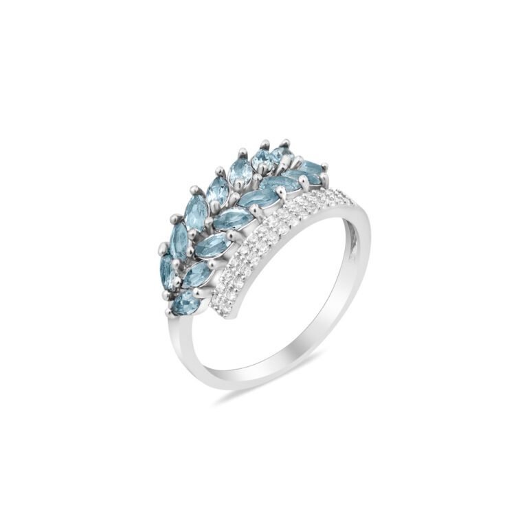 Stilingas kruopštaus dizaino sidabrinis žiedas su swiss topazais ir fianitais