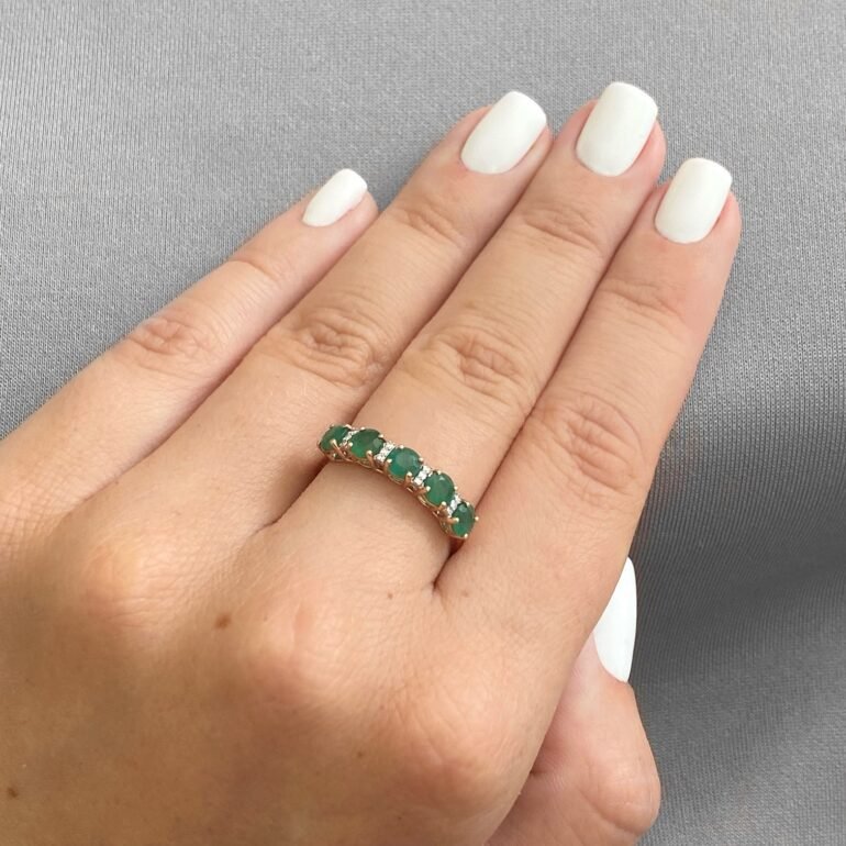 14ct rose gold ring with emeralds and diamonds