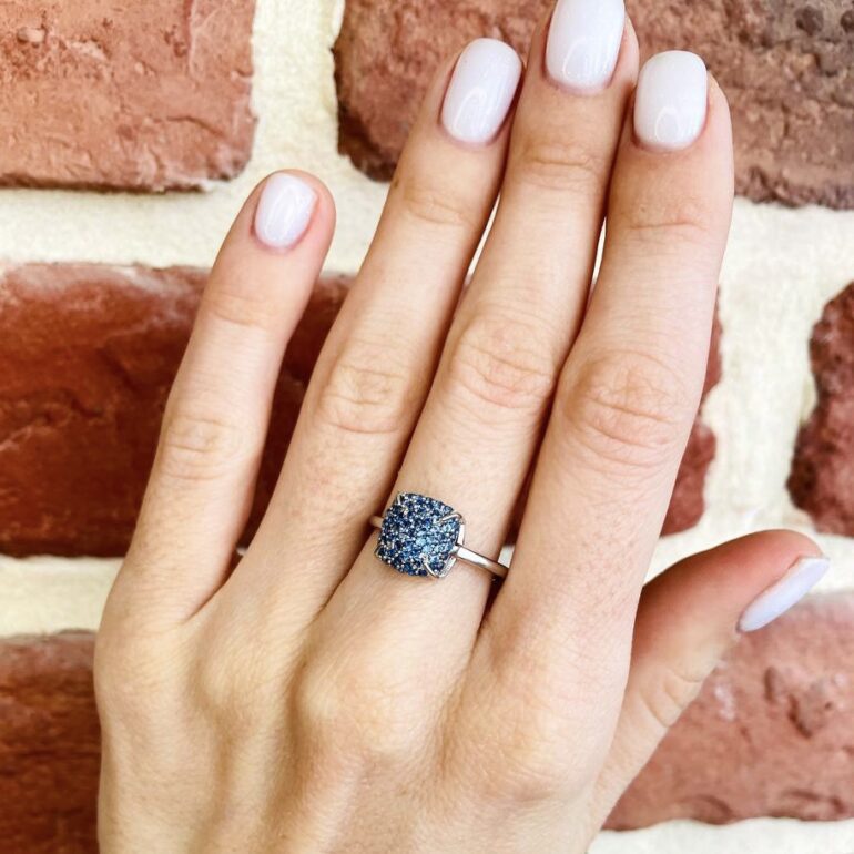 Sterling Silver Ring With Blue Fianits