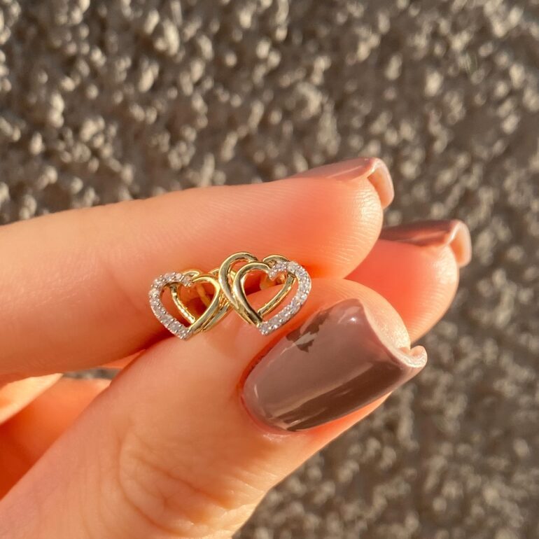 14ct yellow gold stud earrings with diamonds - hearts