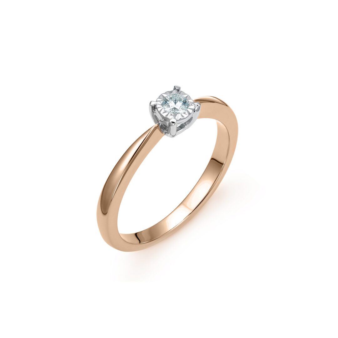 14ct rose gold ring with diamond