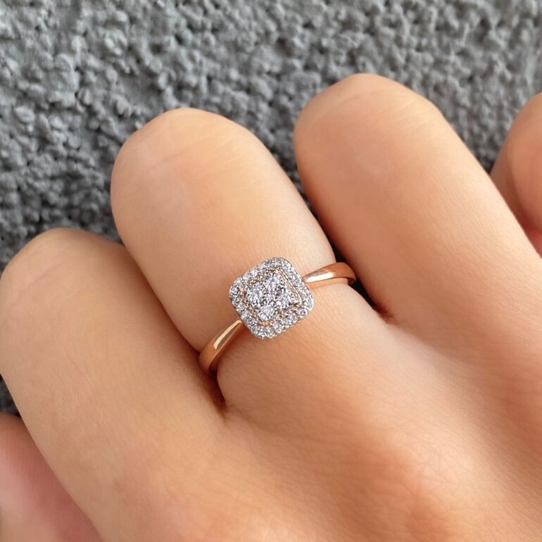 14ct Rose Gold Ring With Diamonds