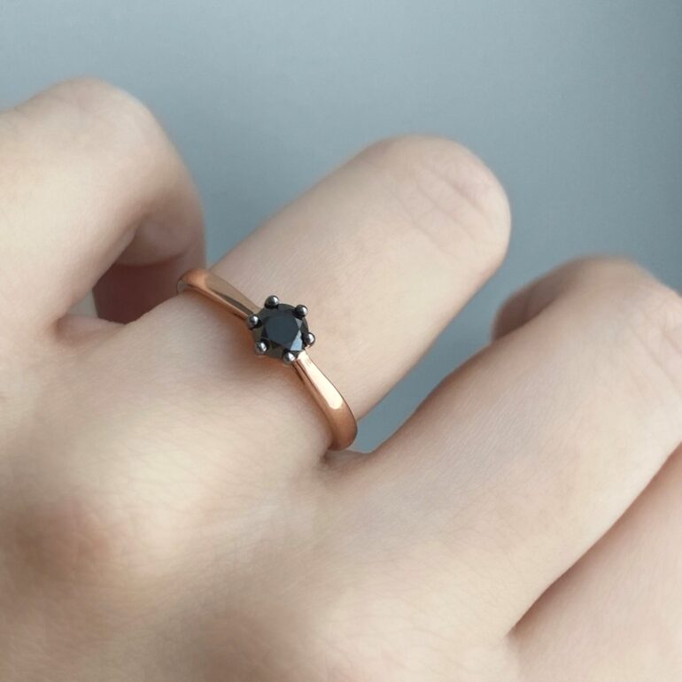 Rose Gold Ring With Black Diamond