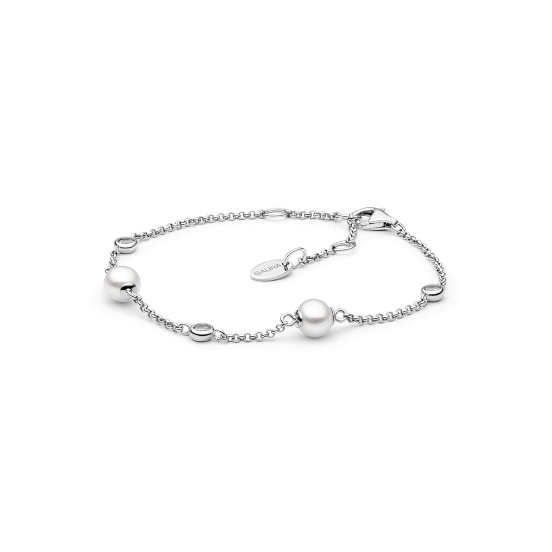 Sterling silver bracelet with pearls and cubic zirconia