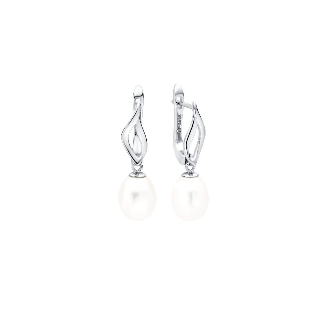 sterling silver earrings with pearls