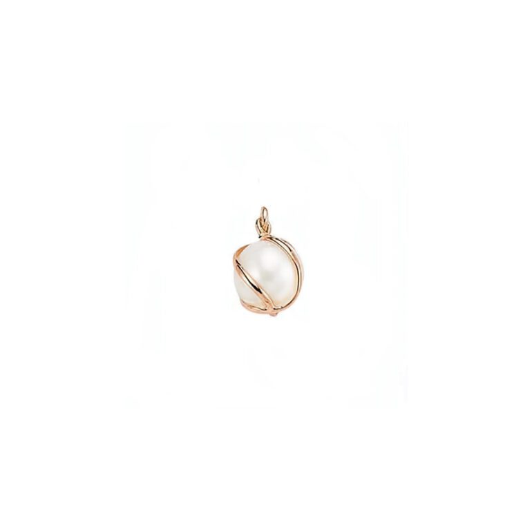 rose gold pendant with pearl