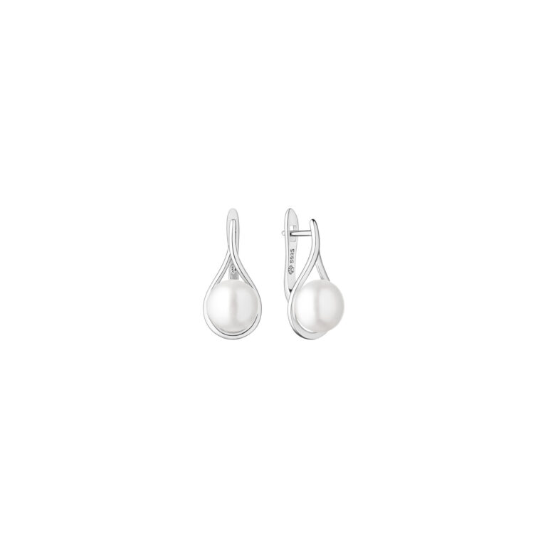 sterling silver earrings with white pearls