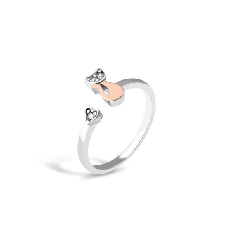 Gold plated sterling silver ring with cubic zirconia "kitten"