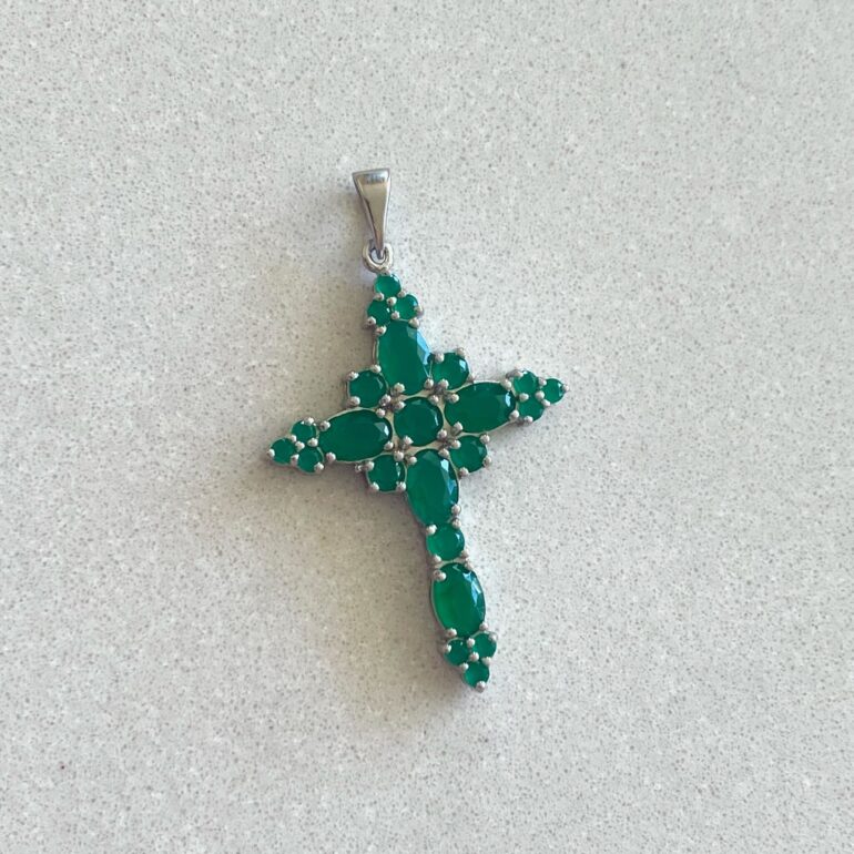 Sterling Silver Cross Pendant With Fianits