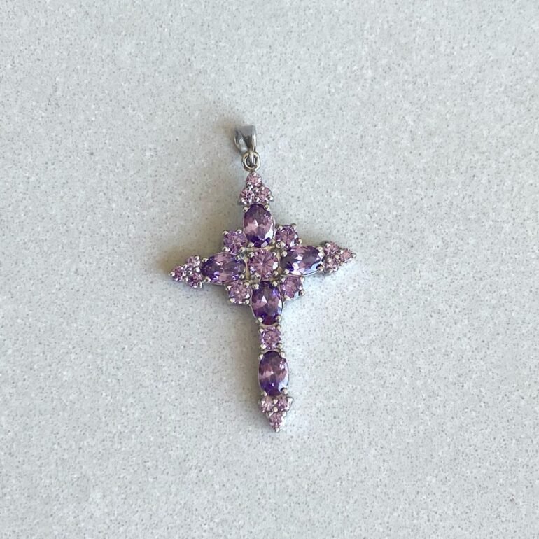 Sterling silver cross pendant with violet fianits
