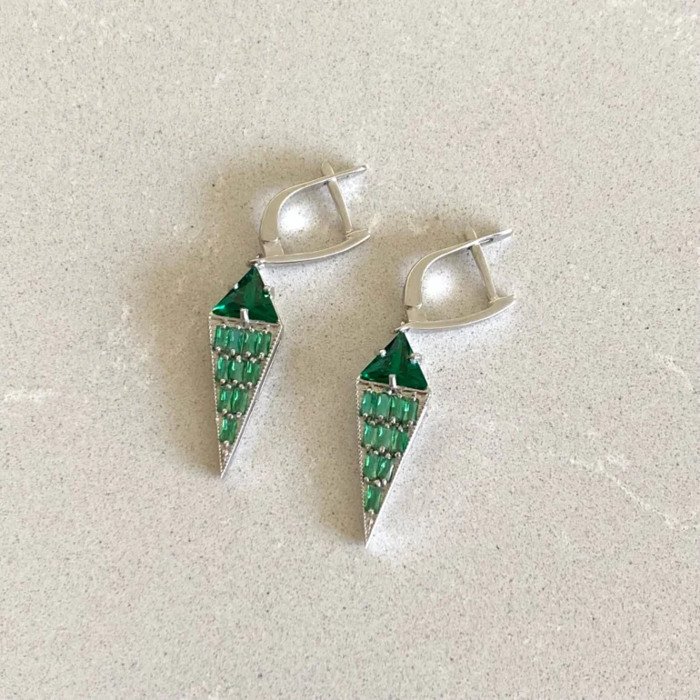 Sterling Silver Earrings With Green Fianits