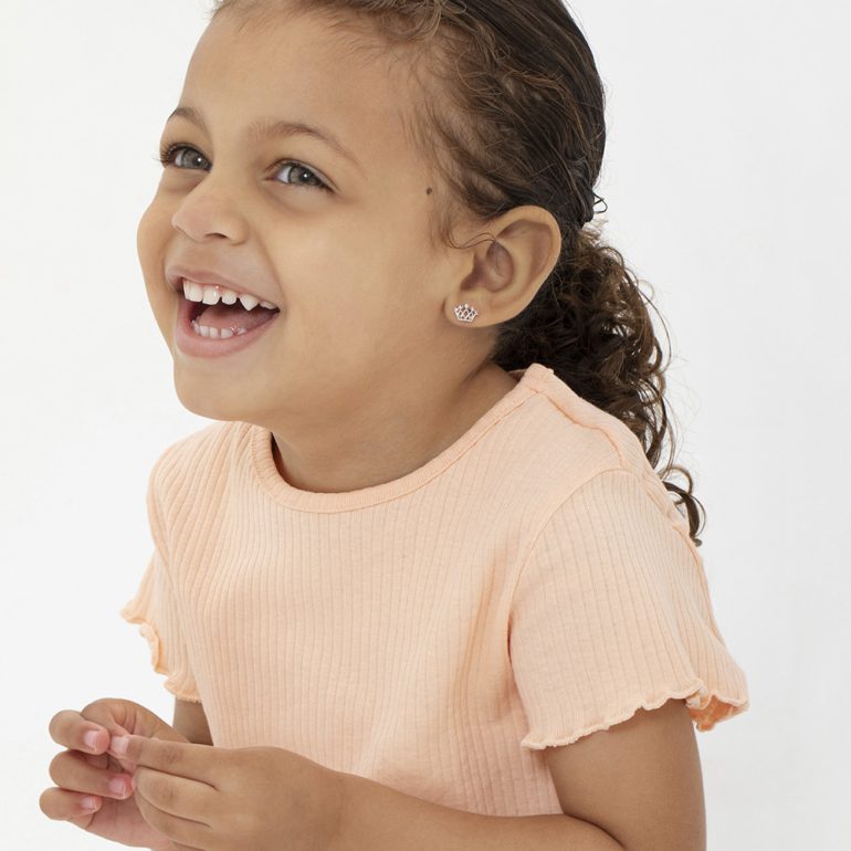 Sidabriniai vaikiški auskarai karūnos su rožiniais cirkoniais