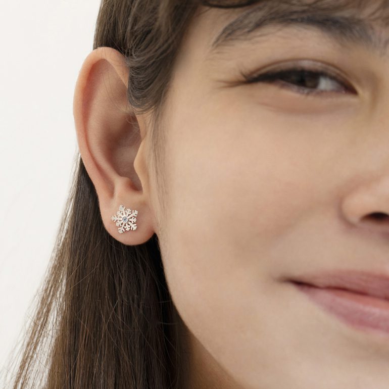 Sterling silver stud earrings for kids - snowflake