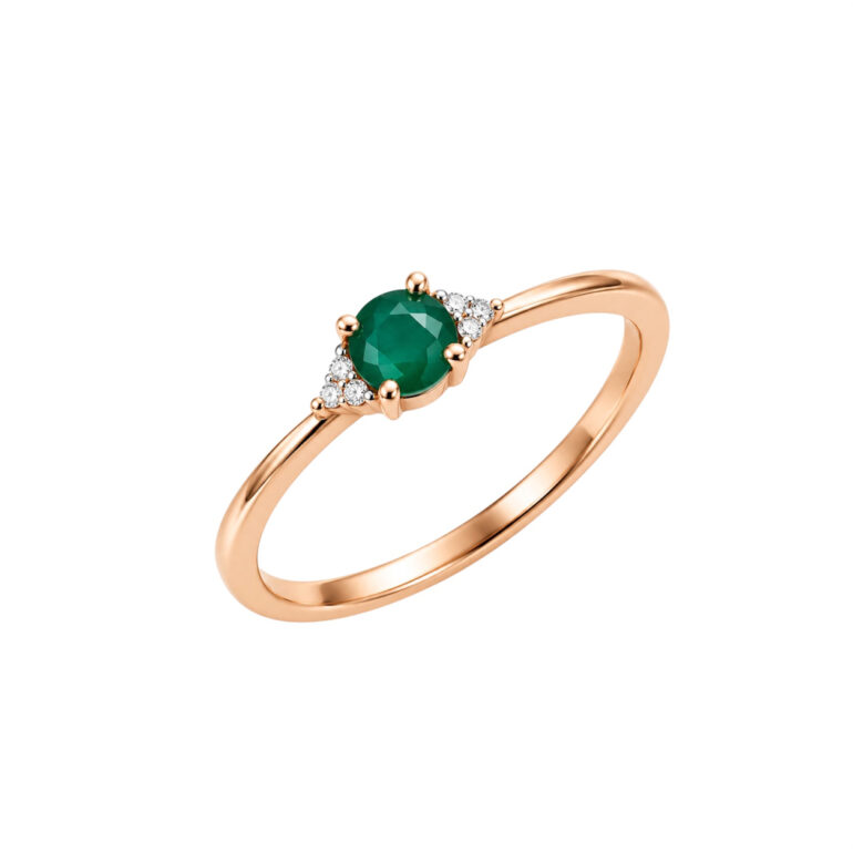 Rose Gold Ring With Emerald And Diamonds