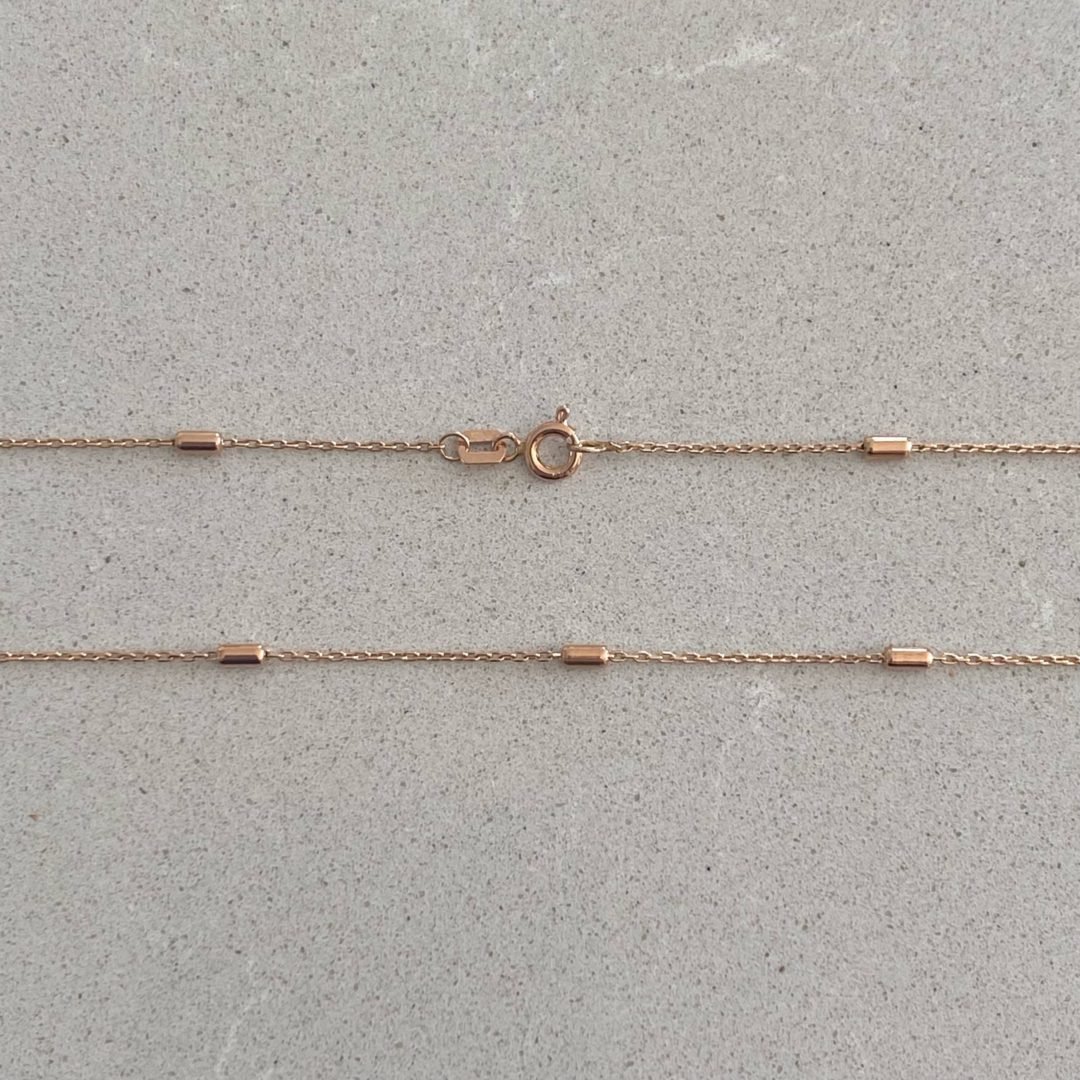 Rose gold chain with beads