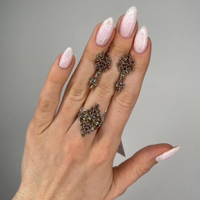 papuošalai su sultanitais