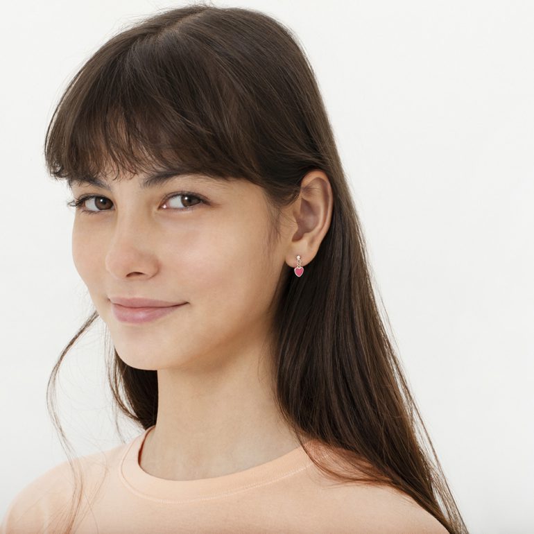 A pair of dandling sterling silver stud earrings for kids – hearts