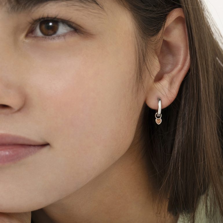 Vaikiškos sidabrinės rinkutės su kabančia cirkonio širdute