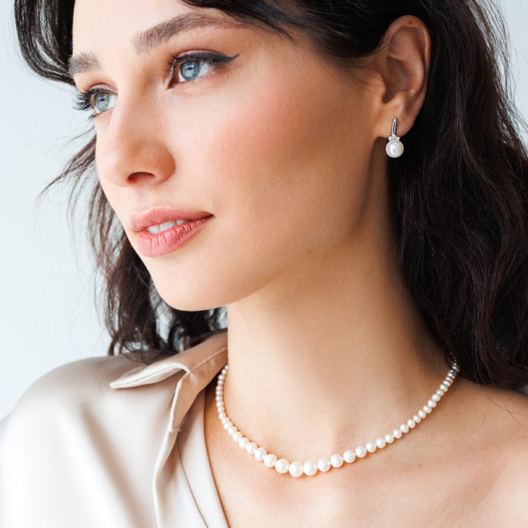 Sidabriniai auskarai su natūraliais gėlavandeniais perlais ir cirkoniais