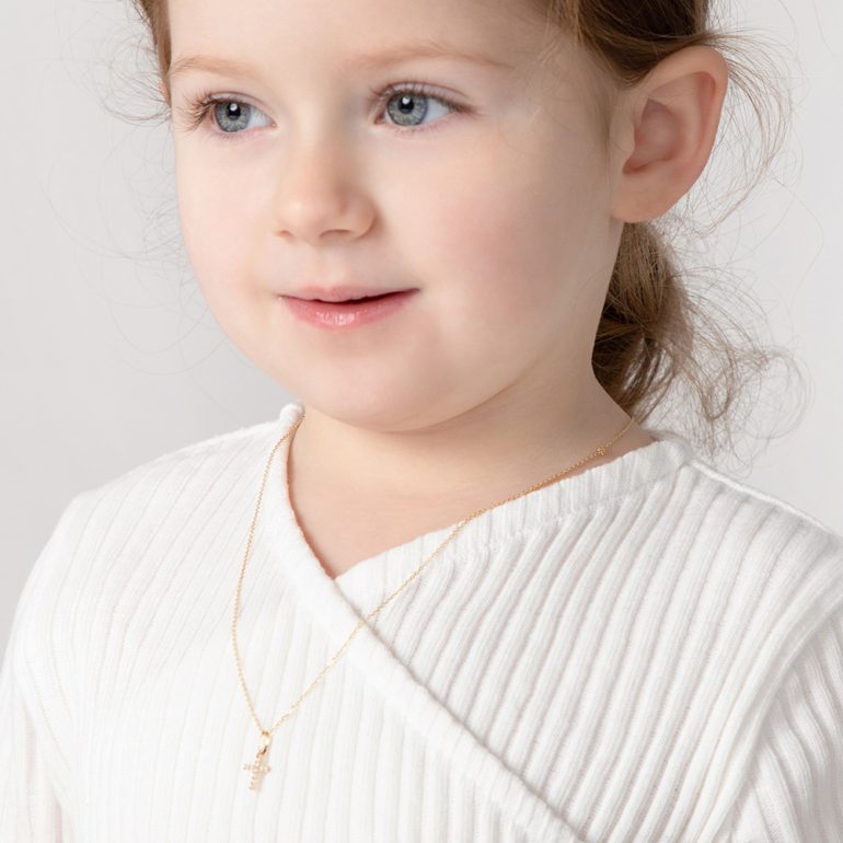 Yellow gold cross pendant necklace