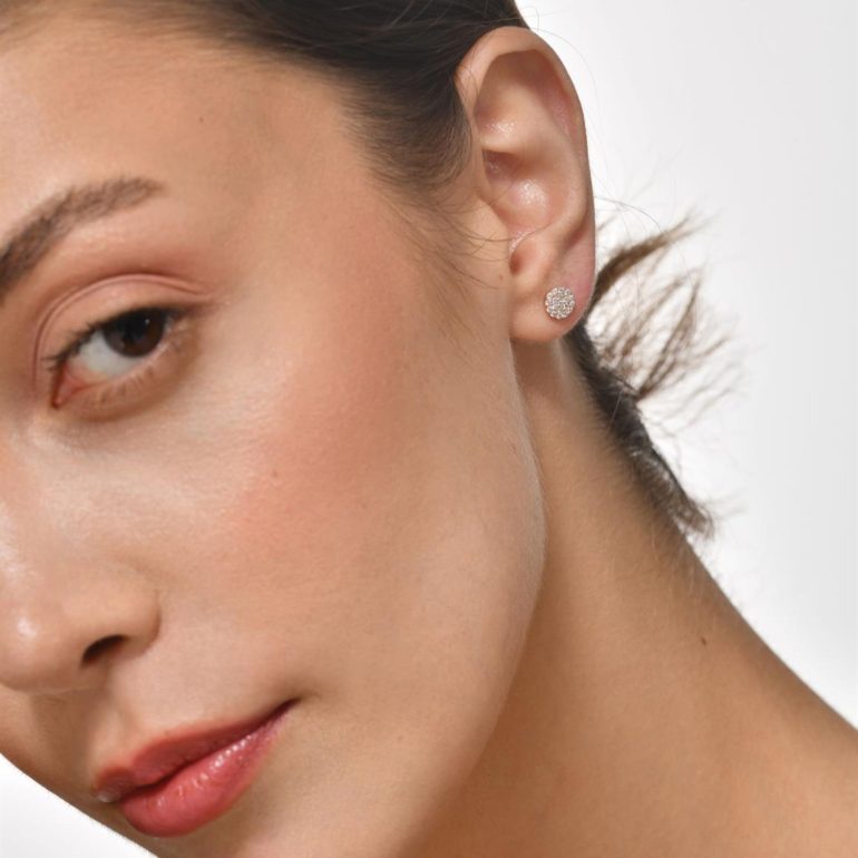 Rose gold stud earrings with cubic zirconia