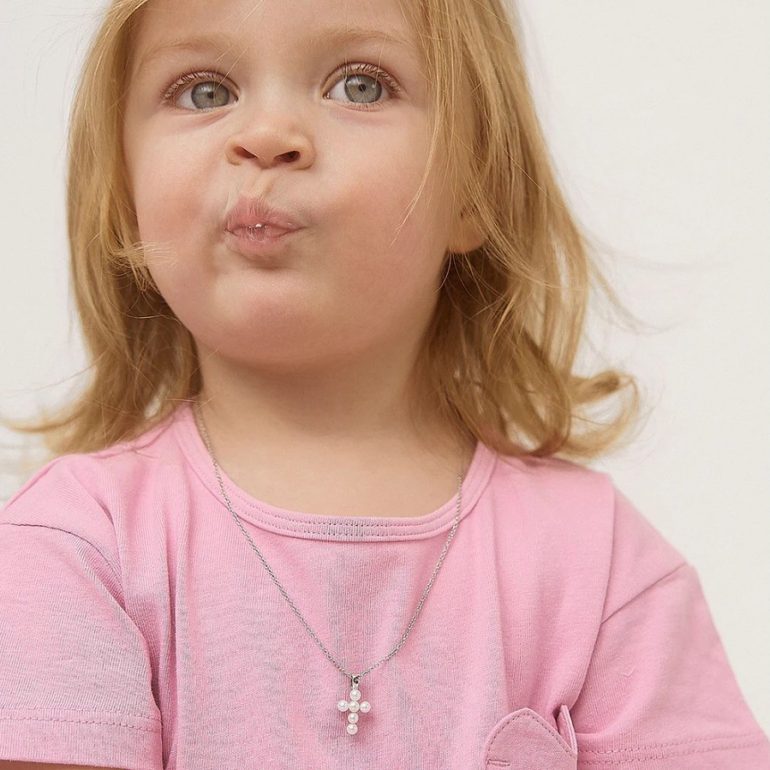 Sterling silver cross necklace