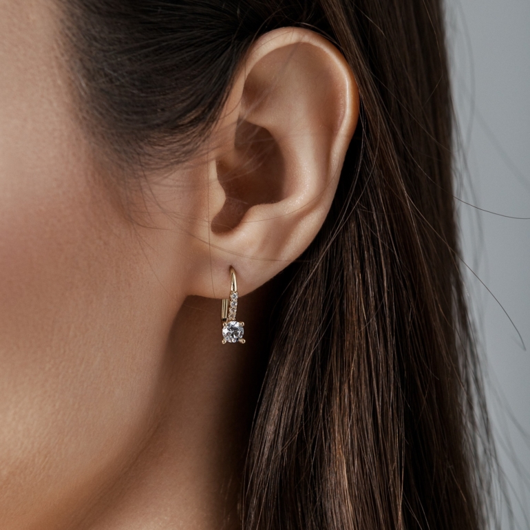 Auksiniai auskarai su cirkoniais